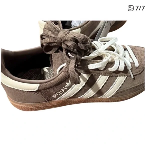 ADIDAS IF6490 Handball Spezial Shoes Earth Strata/Off White Wms Size 8 New - Picture 1 of 7